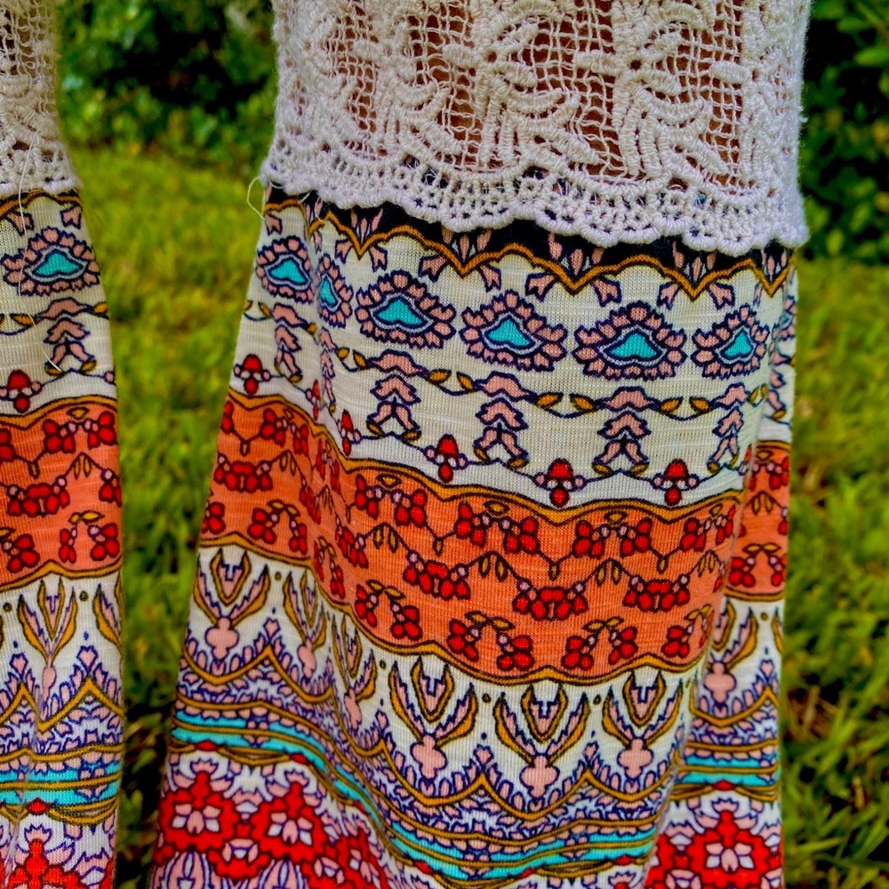 Colorful & Fun Boho Pants 🌼🌸🌼 - Picture 2 of 4